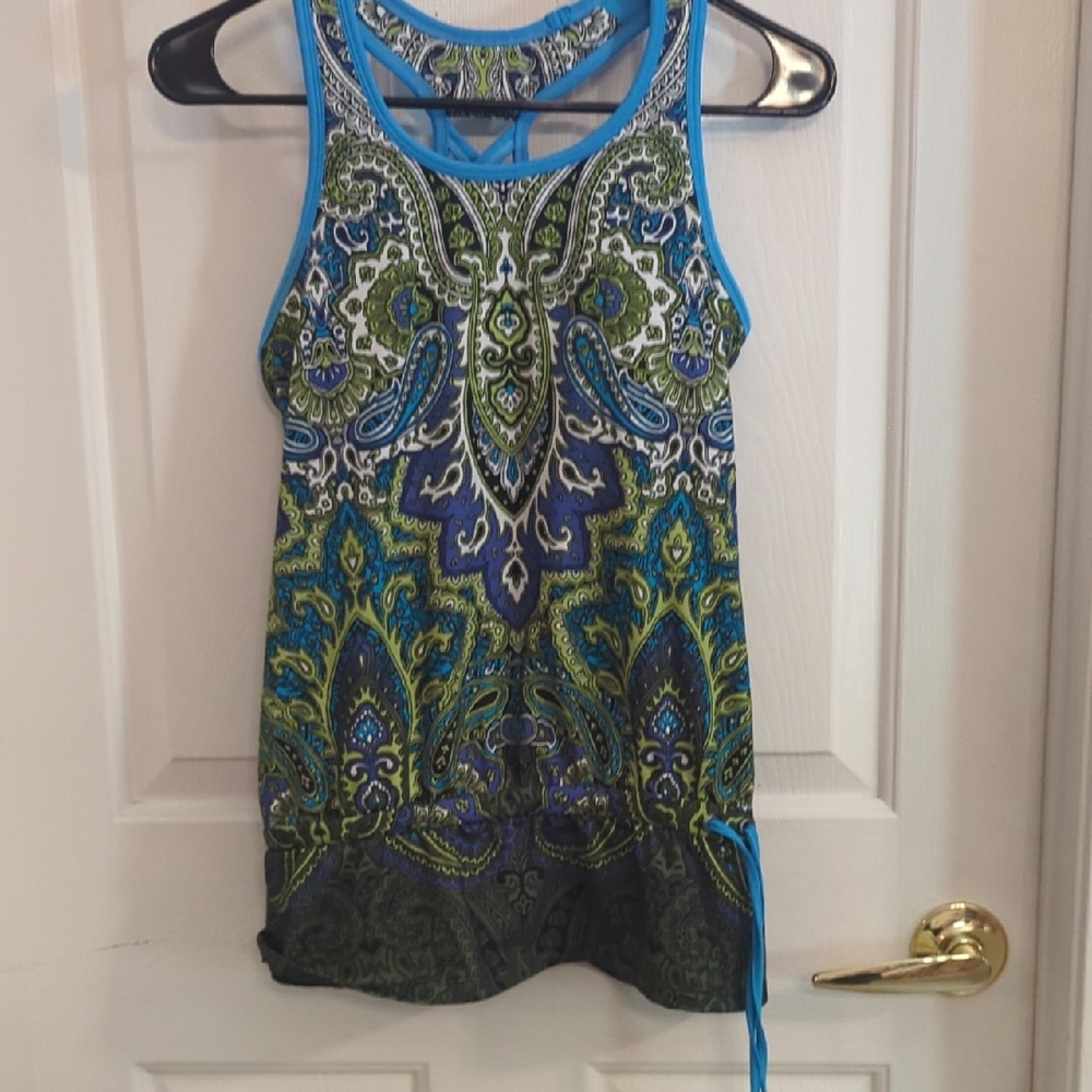Athleta Blue and Green Paisley Tank Top athletic fabric + boho See Measurements
